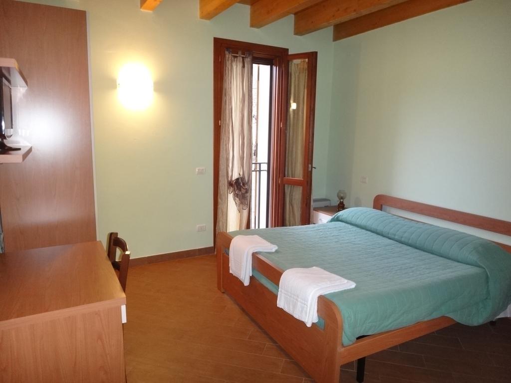 Agriturismo San Valentino Castellarano Номер фото